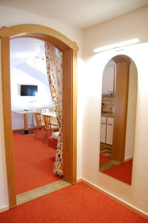 Apartamento Haus Waldrast Elbigenalp Exterior foto
